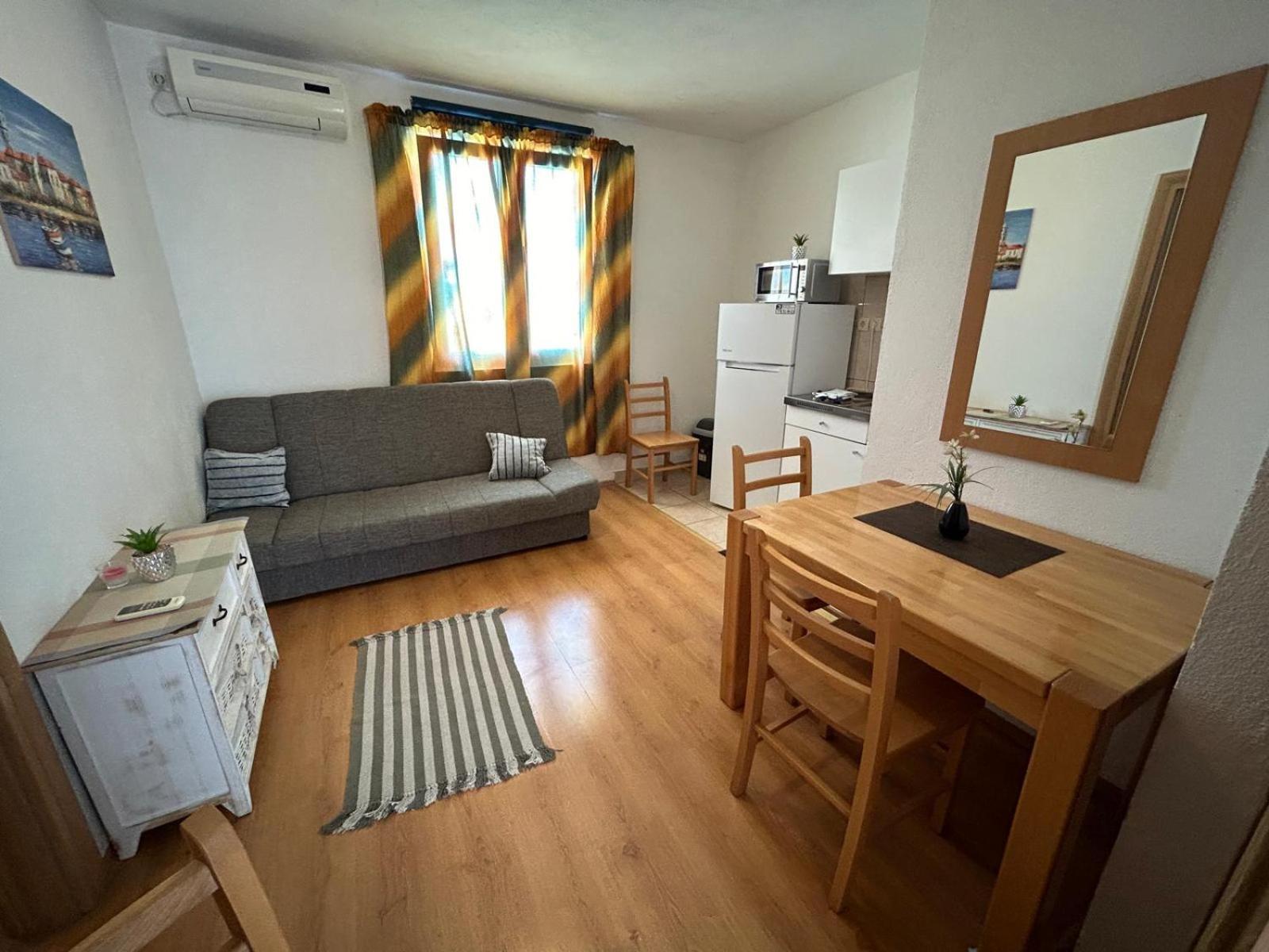 Apartmani Grgic Τρογκίρ Εξωτερικό φωτογραφία