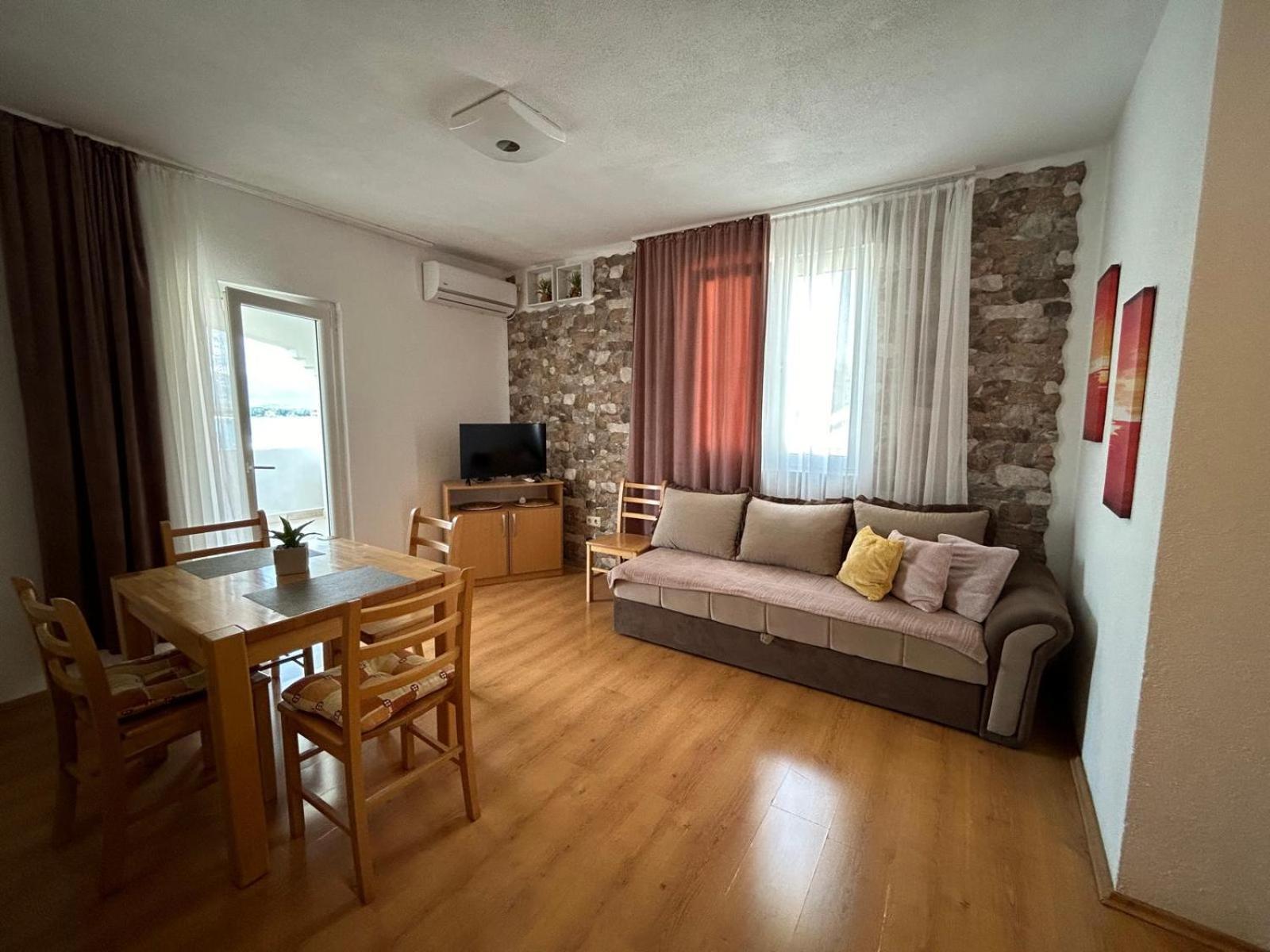 Apartmani Grgic Τρογκίρ Εξωτερικό φωτογραφία