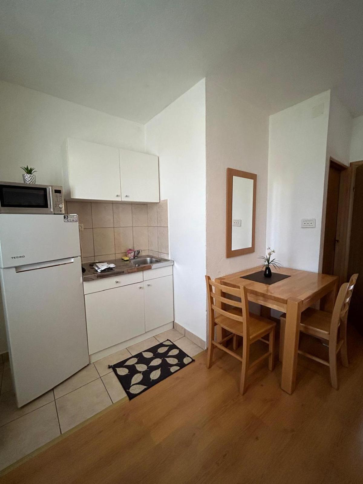 Apartmani Grgic Τρογκίρ Εξωτερικό φωτογραφία